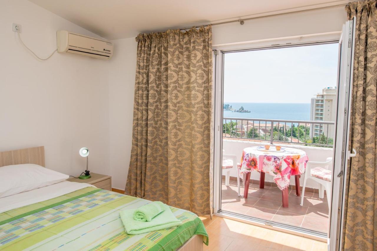 Villa Vjera Petrovac Exteriör bild