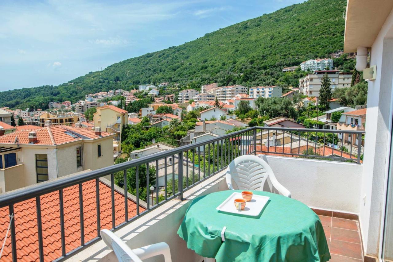 Villa Vjera Petrovac Rum bild