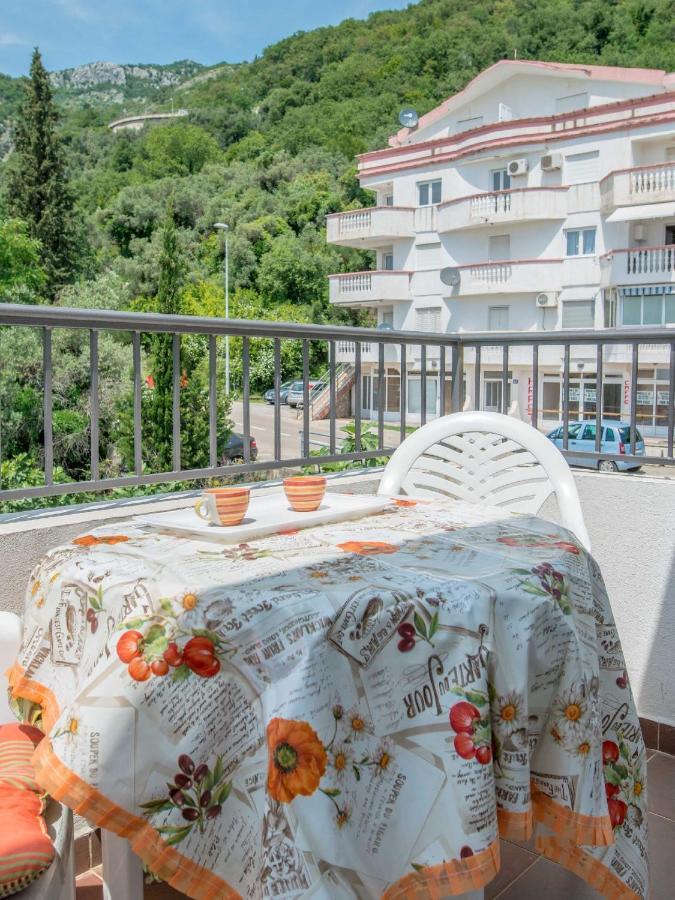 Villa Vjera Petrovac Exteriör bild
